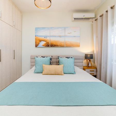 Beachcove Apt No 1 Pereybere Beach Exterior foto