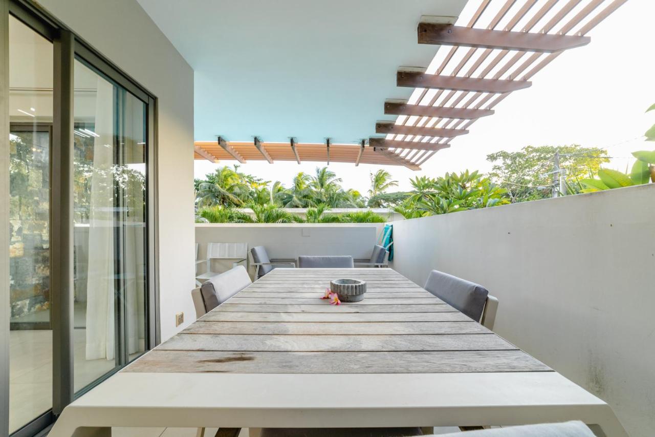Beachcove Apt No 1 Pereybere Beach Exterior foto